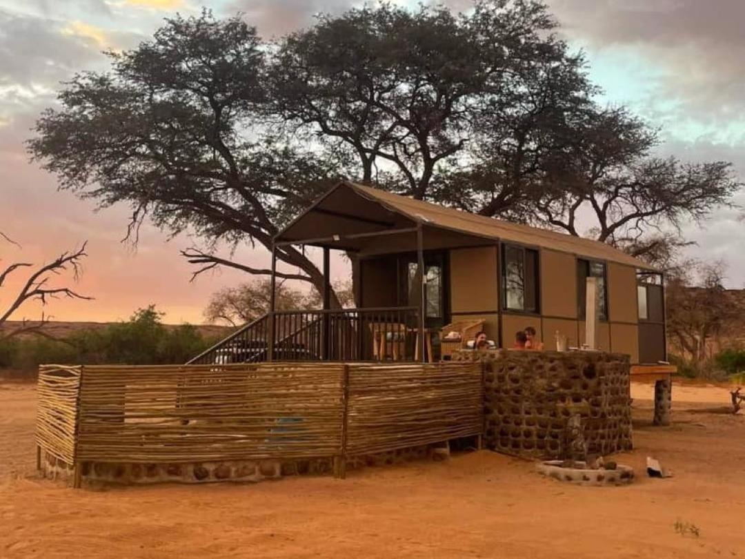 Brandberg White Lady Lodge Uis Exterior photo