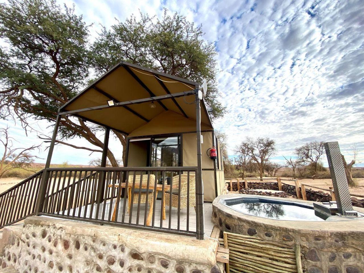 Brandberg White Lady Lodge Uis Exterior photo