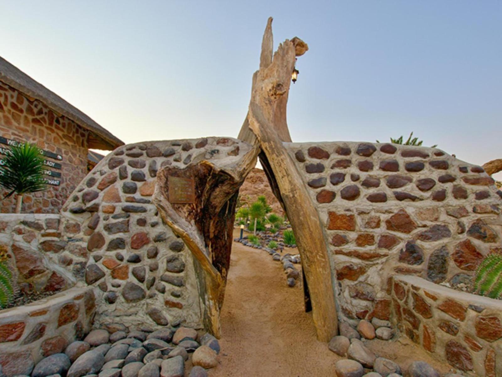 Brandberg White Lady Lodge Uis Exterior photo